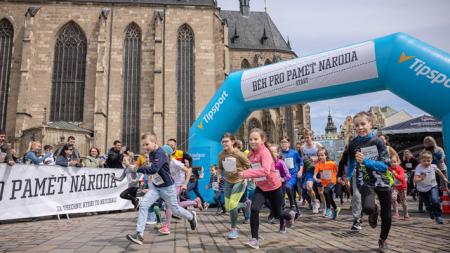 Plzeň běžela pro Paměť národa, zúčastnily se i rodiny veteránů