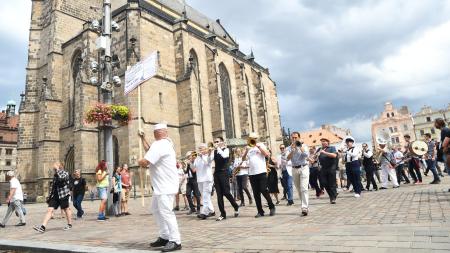 Mezinárodní dixielandový festival již poosmé roztančí ulice v Plzni!