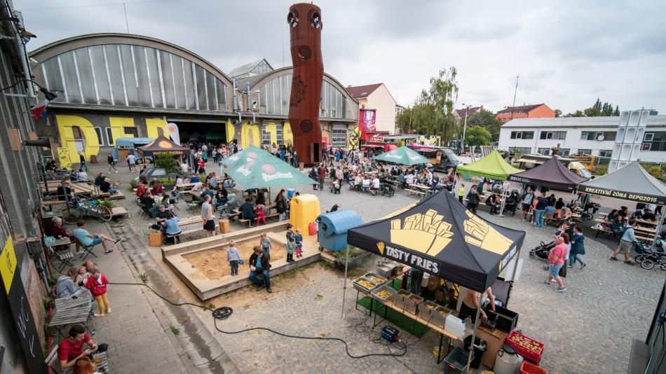 Oslavte výročí vzniku Československa, DEPO2015 nabídne Street Food Market