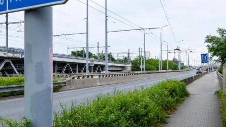 Rekonstrukce mostu Milénia pokračuje, pro řidiče se uzavře část ve směru na Bory