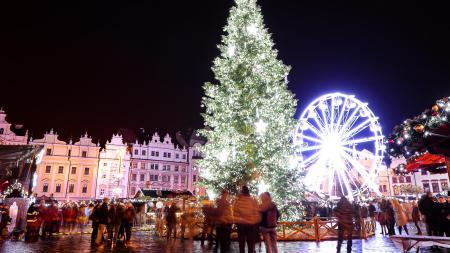 Aktualizováno: Plzeň slavnostně rozsvítila svůj stromeček