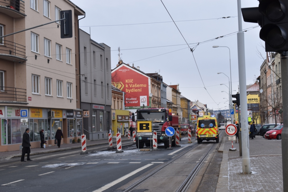 Úleva pro cestující. Tramvaje se na Slovanech vrací na původní trasu