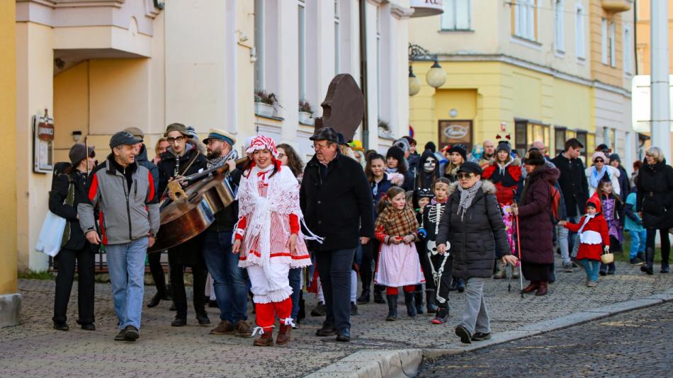 Chystejte masky a dobrou náladu, v Mariánkách bude opět veselo!