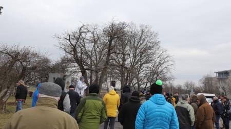 Proti rušení letiště Líně protestovalo v Praze - Ruzyni přibližně 50 lidí