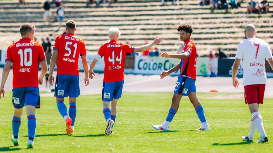 Plzeň si v přípravě zastřílela, proti Petřínu pálily posily