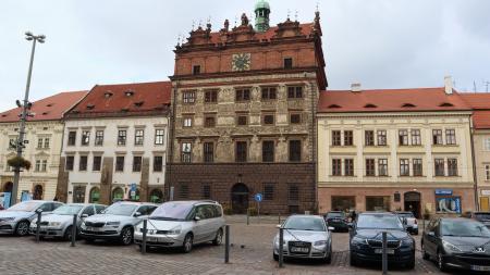 Bývalý vysoký úředník plzeňského Magistrátu neuspěl s dovoláním, podmínka za zneužití pravomoci platí