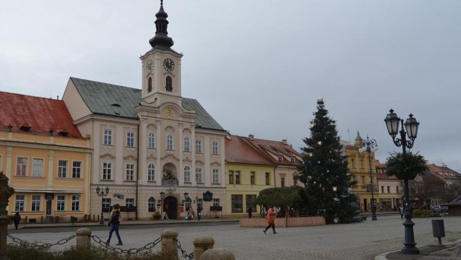 Největší investicí Rokycan bude příští rok dokončení páteřní Jiráskovy ulice. Zastupitelé města schválili rozpočet